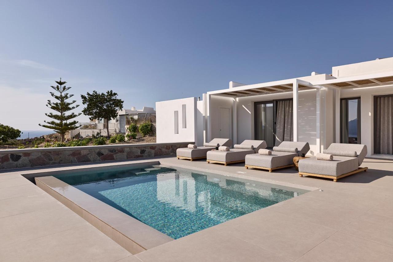 Dot Milos Adamantas  Exterior photo